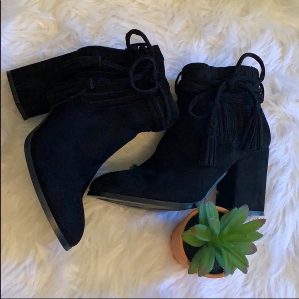 Chic Black Ankle Booties